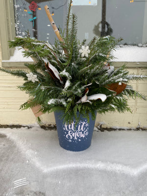 Open image in slideshow, Christmas Greens Planter
